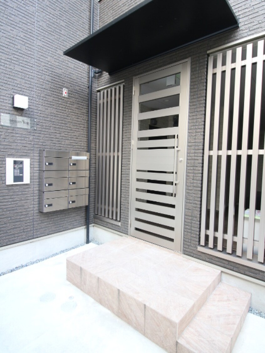 エントランス部分 DOAHN長瀬