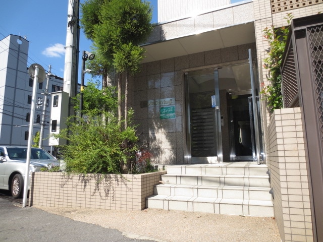 エントランス部分 アビタシオン辻