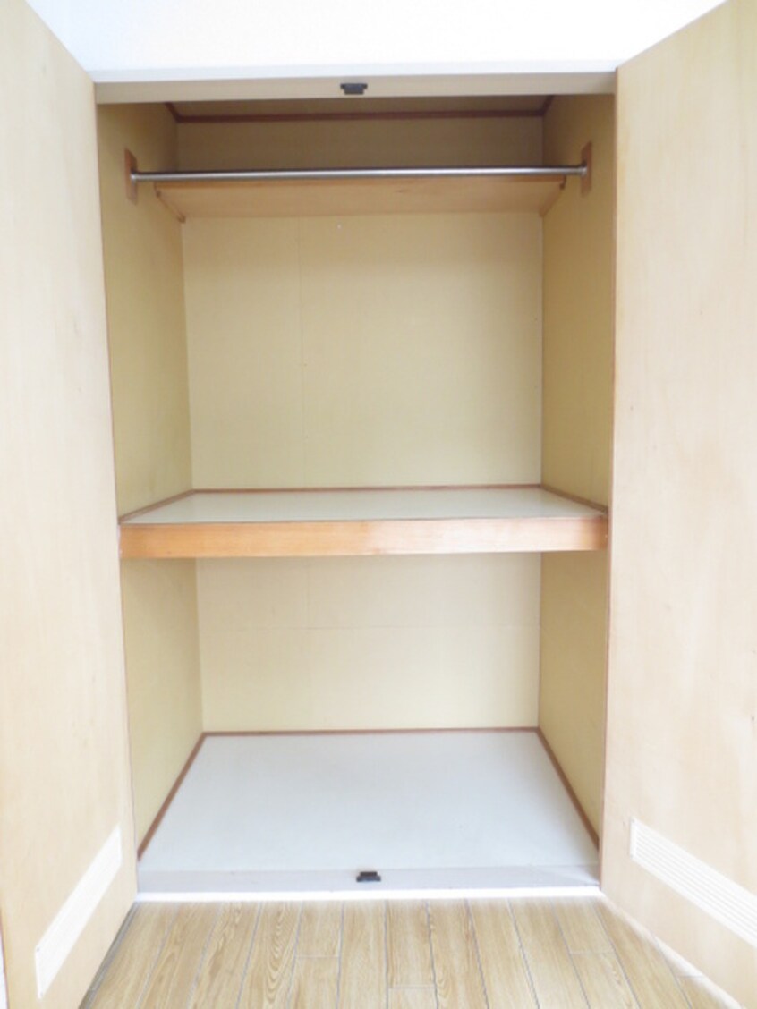 収納 アデスト五条