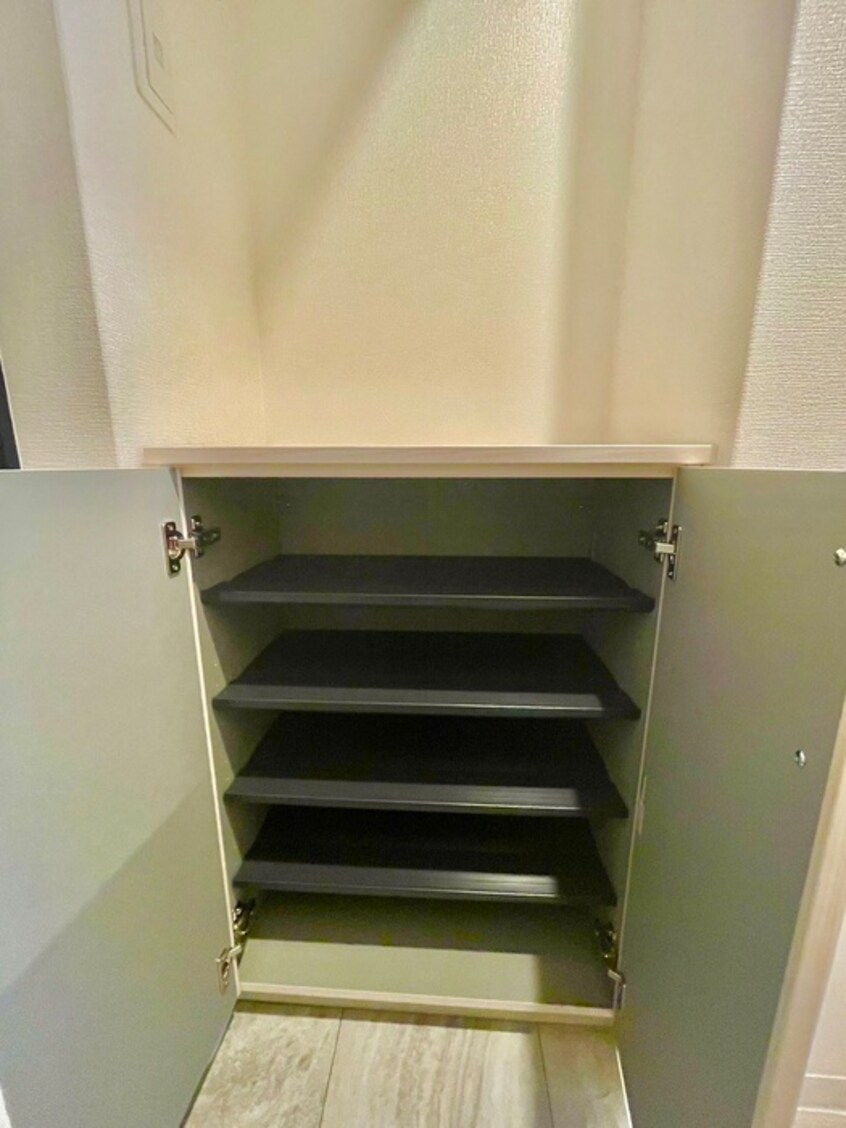 靴箱 ｸﾞﾗﾝﾊﾟｼﾌｨｯｸ花園innovation