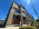 ノーブルセピア山本