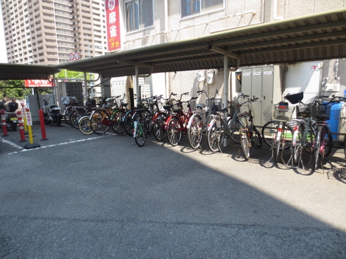 駐輪場 サンハイツ田中