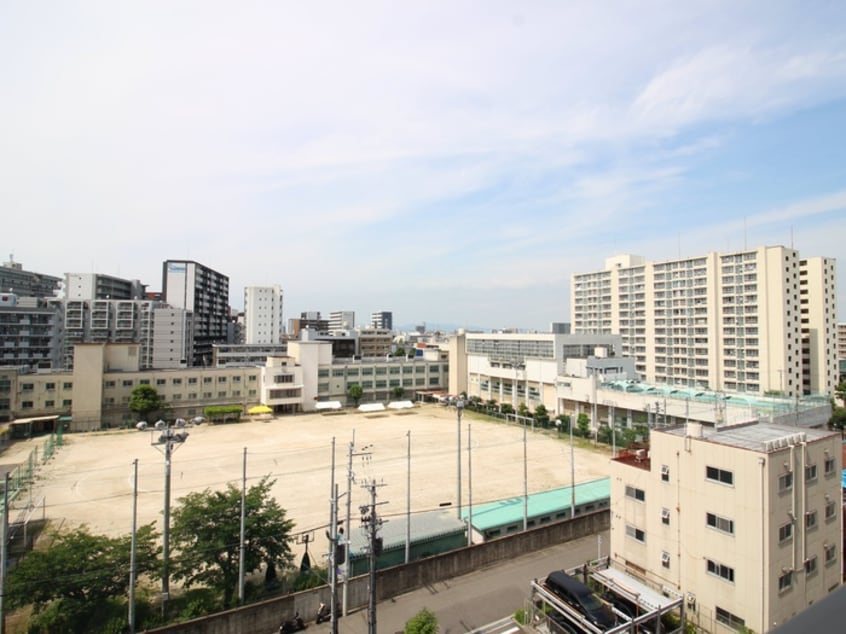 室内からの展望 ｴｽﾃﾑｺｰﾄ新大阪Xｻﾞ･ｹﾞｰﾄ