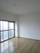 居室 エレガンス西院