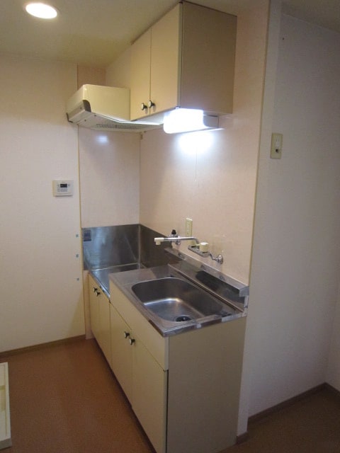 キッチン エレガンス西院