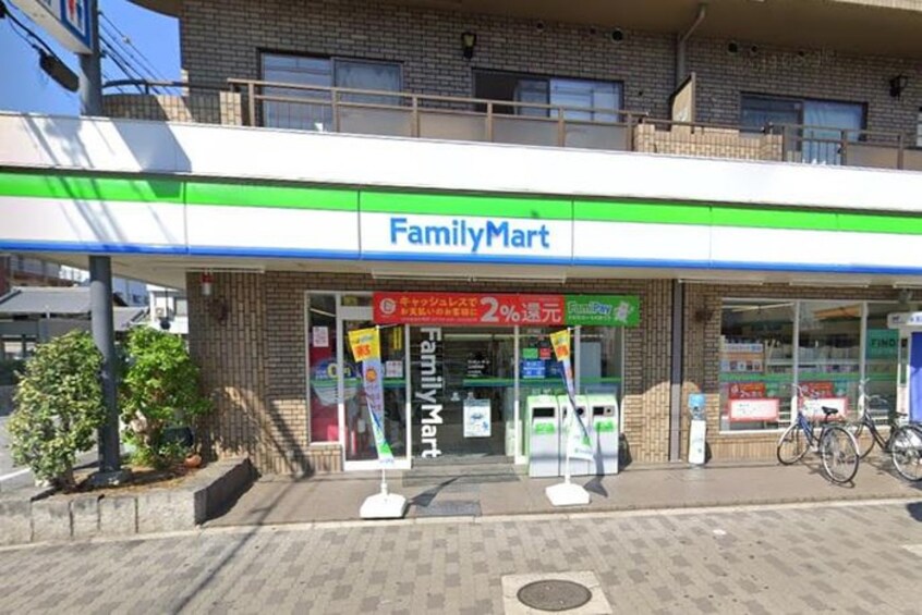 ファミリーマート北巽駅西店(コンビニ)まで102m ベルタツミ