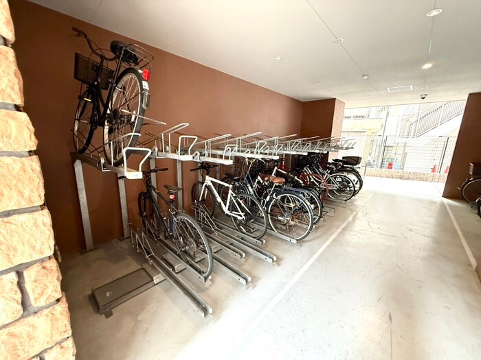 駐輪場 プレジオ海老江