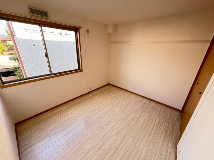 居室 アスカハイツ