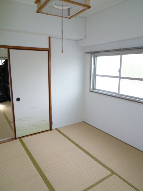 室内からの展望 吹田朝日マンション