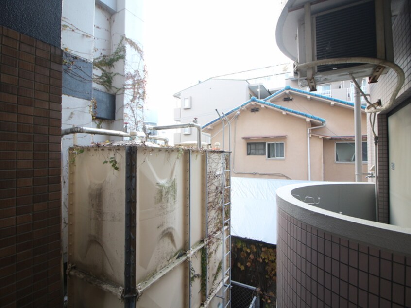 室内からの展望 G court阪急石橋阪大前