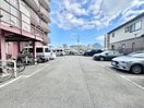 駐車場 シャインロ－ヤル