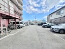 駐車場 シャインロ－ヤル