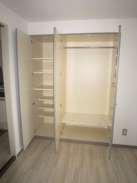 収納 グレイス北天満