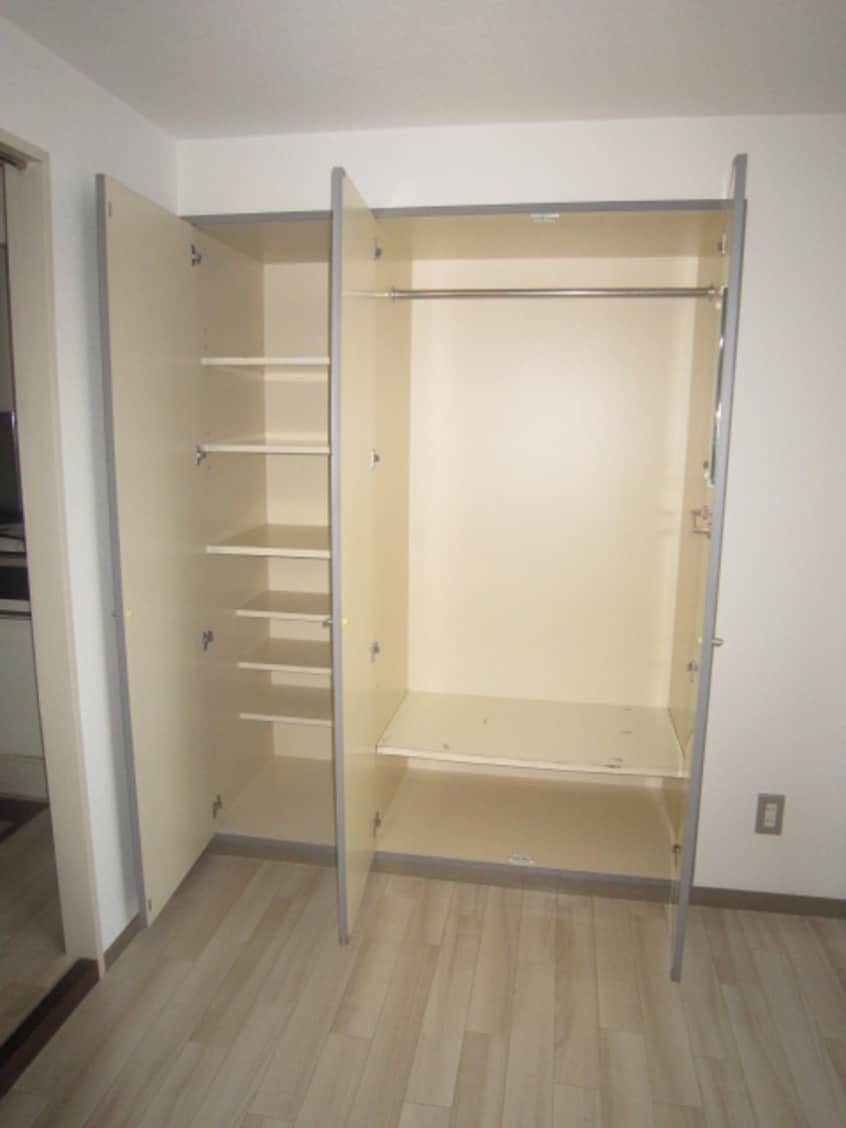 収納 グレイス北天満