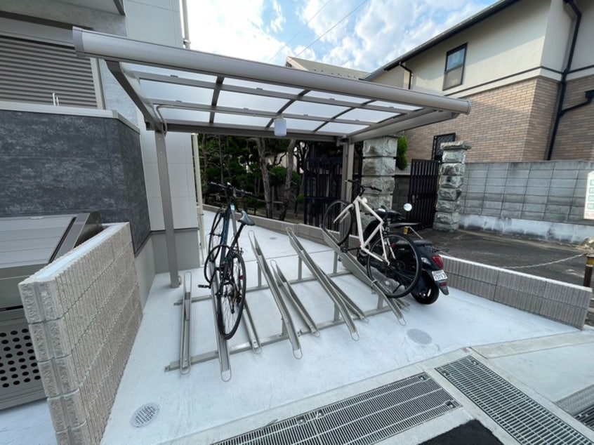 駐輪場 フジパレス百舌鳥八幡