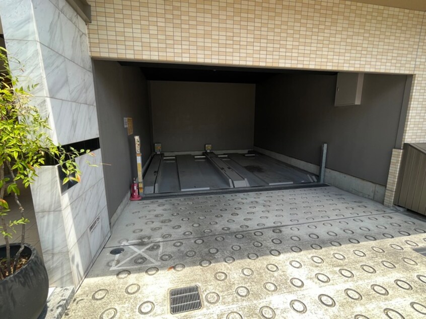 駐輪場 ルシェリア夙川