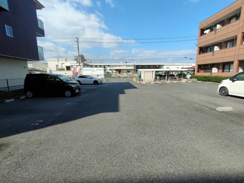 駐車場 Ｉ・ＣＵＢＥ