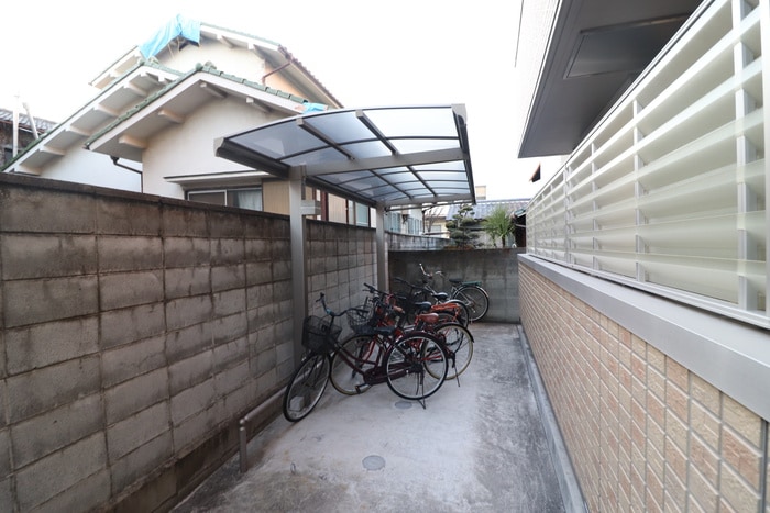 駐輪場 サニ－コ－ト