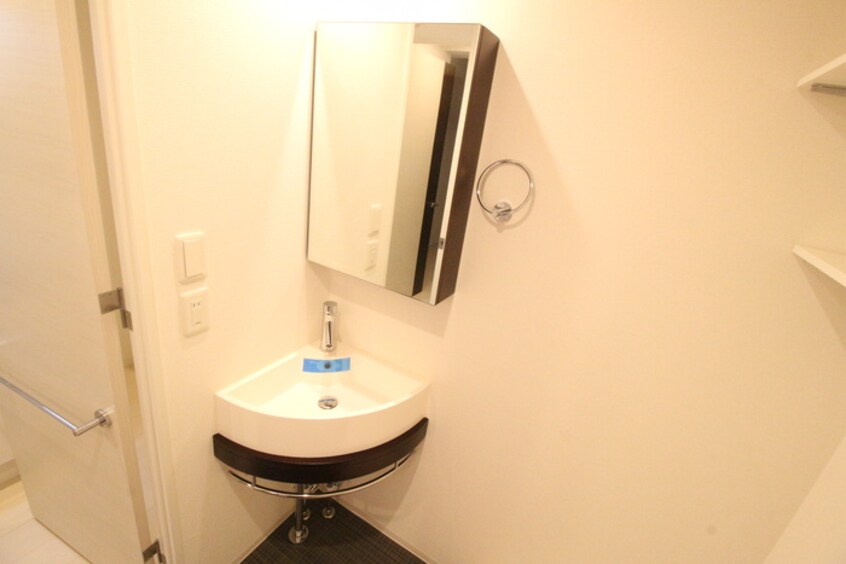 洗面 ＡＰＲＩＬＥ南森町