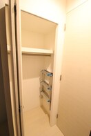 収納 ＡＰＲＩＬＥ南森町