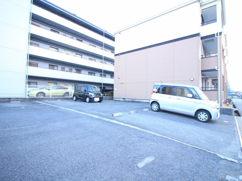 駐車場 コンフォ－トＢＤ