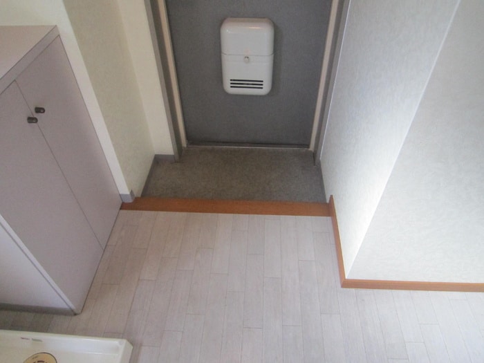 玄関 ラ・エソ－ル