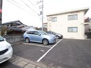 駐車場 ファミール村上