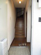 玄関 ファミール村上