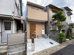 御所田町貸家