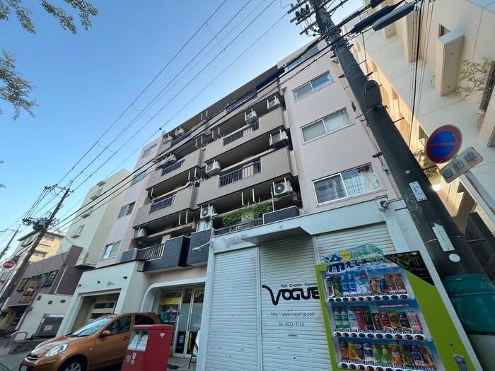 外観写真 秀和ハイツＢ棟