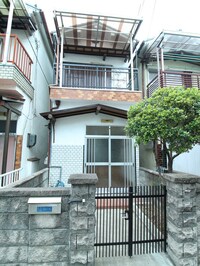 梶町１丁目ﾃﾗｽﾊｳｽ