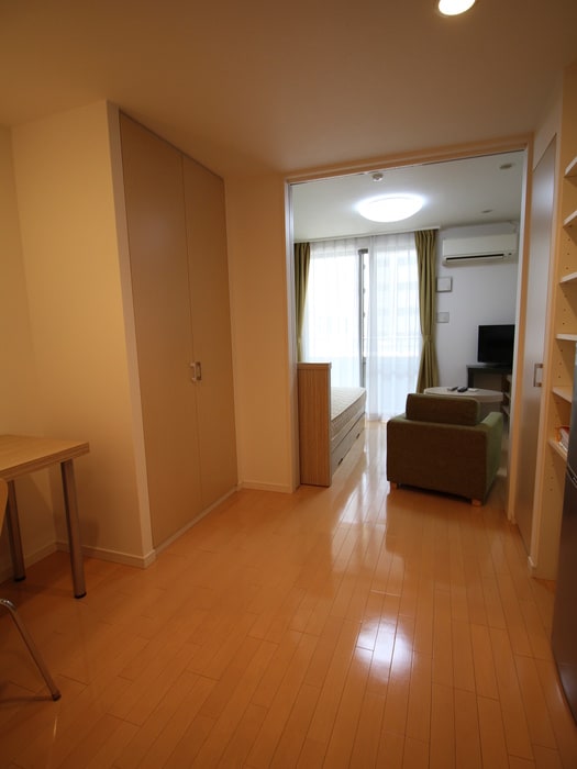 居室 アパートメンツ江坂（南側）