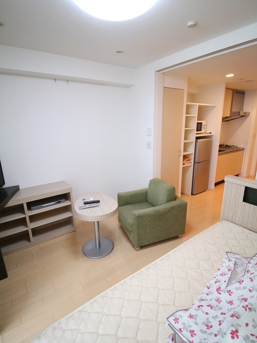 居室 アパートメンツ江坂（南側）