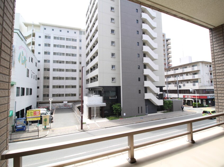 室内からの展望 アパートメンツ江坂（南側）
