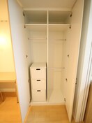 収納 アパートメンツ江坂（南側）