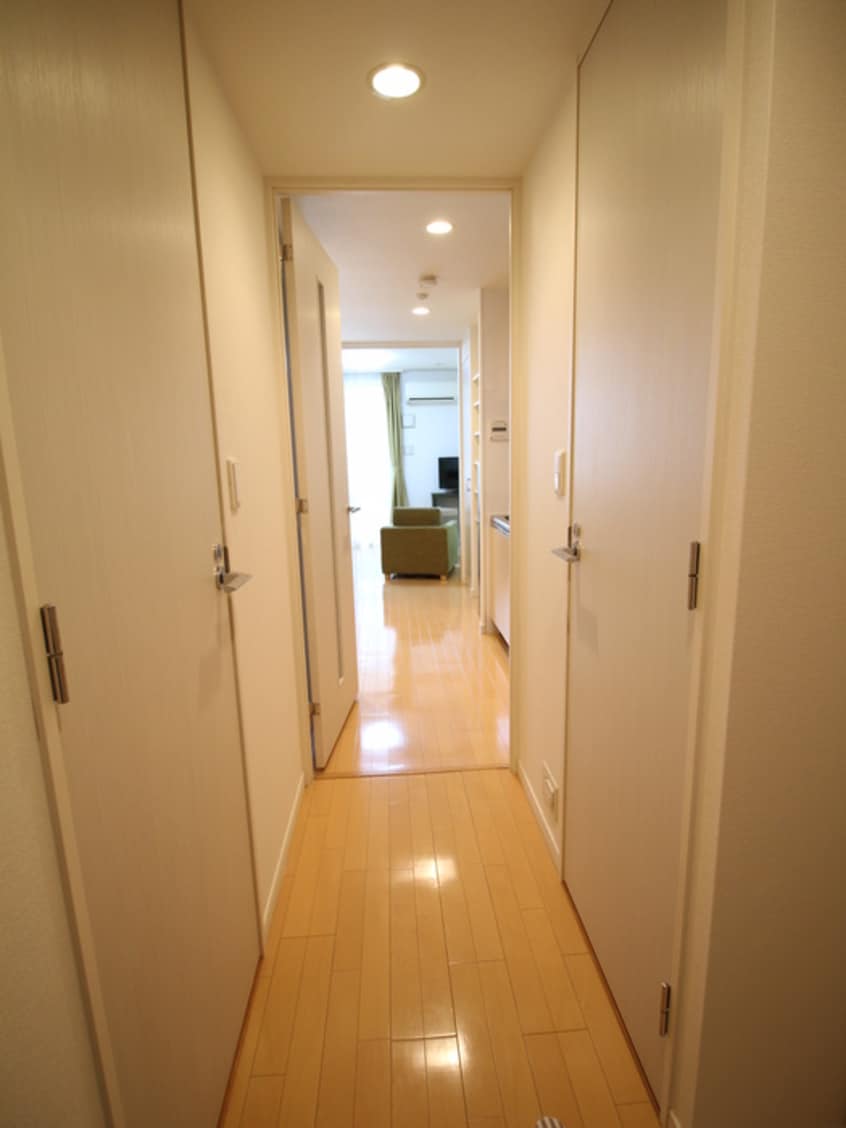 廊下 アパートメンツ江坂（南側）