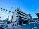 シー・クリサンス西岡本の外観