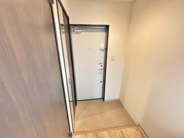 玄関 グロ－パレス田島