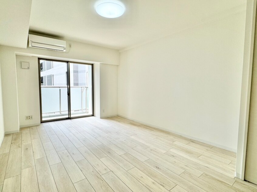 居室 アーデン土佐堀