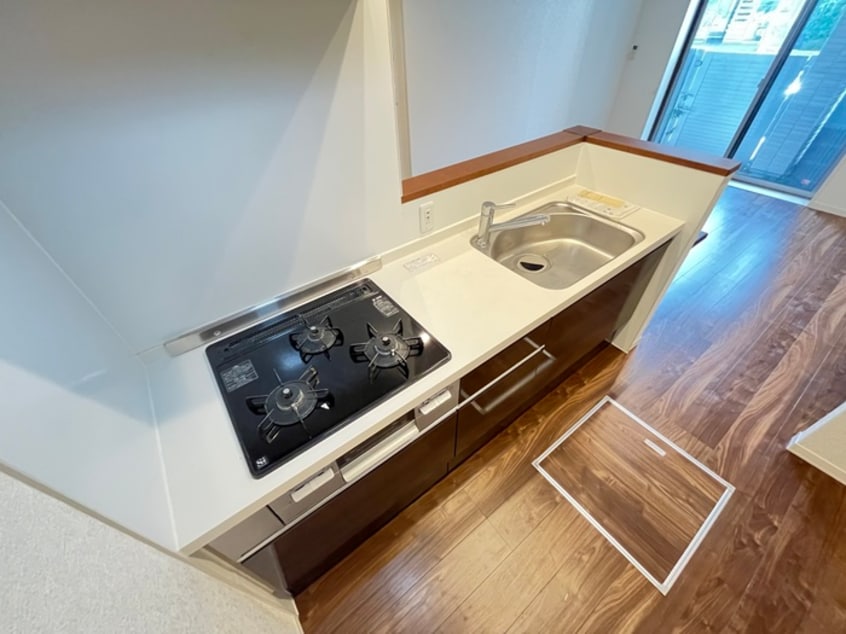 キッチン ｱﾘｴｯﾀ五月丘ｻｳｽ