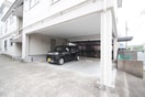 駐車場 開田マンション