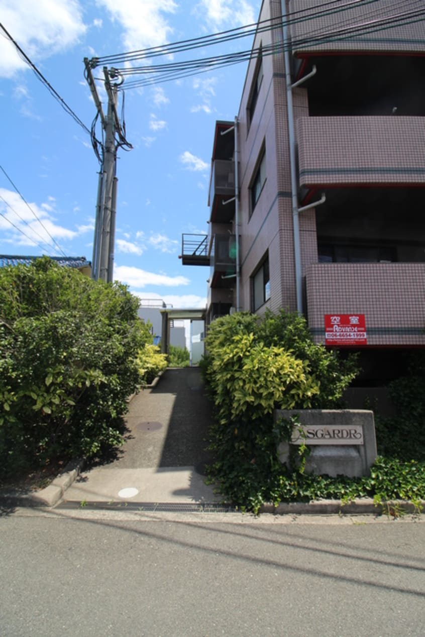 エントランス部分 アスガルド