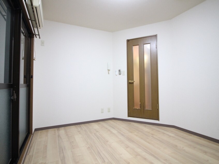 居室 マンション王子