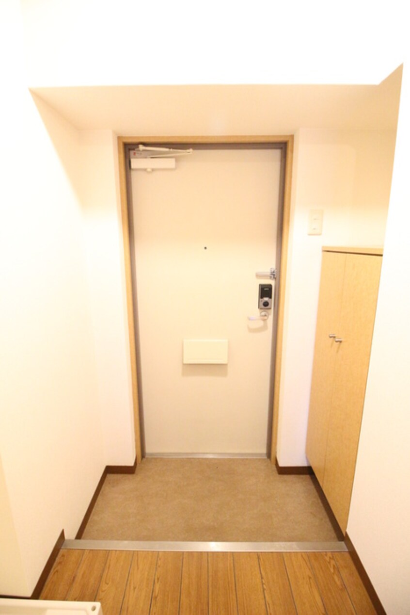玄関 ハウスセゾン御所南