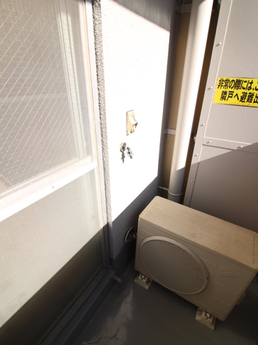 洗濯機置場 第２メゾン北梅田