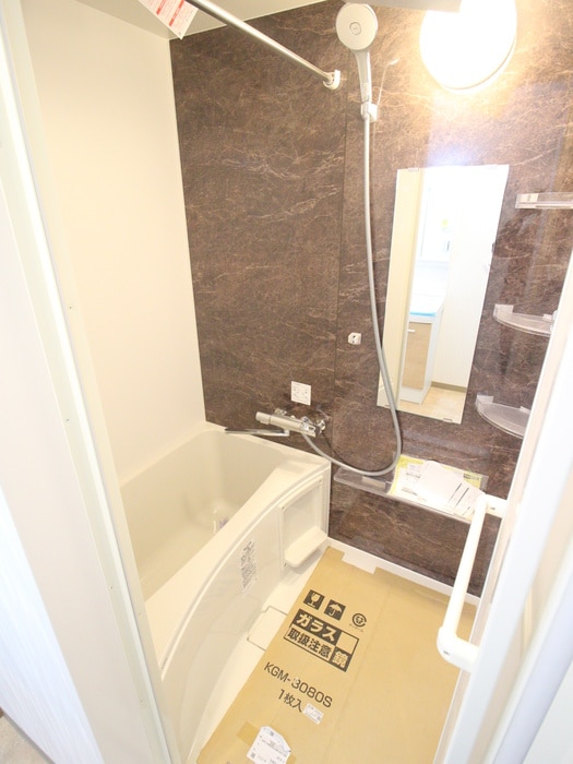 バス／シャワールーム等 プライベートレジデンス御所西