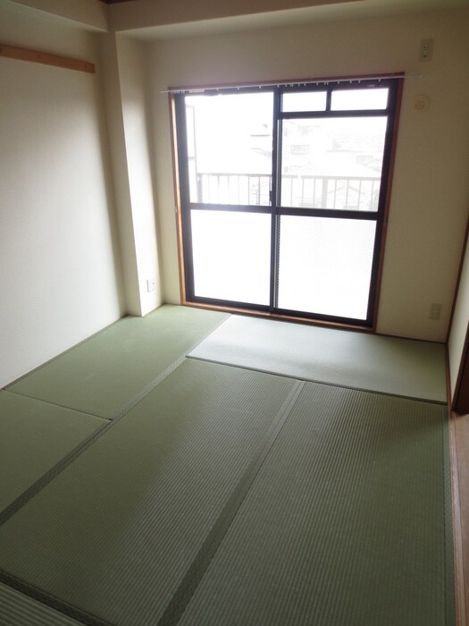 居室 オークハウス