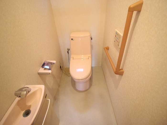 トイレ 水笠通戸建