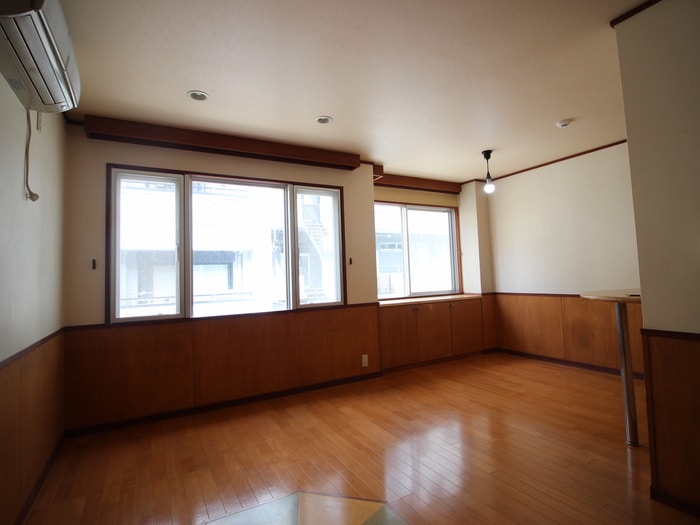 居室 水笠通戸建