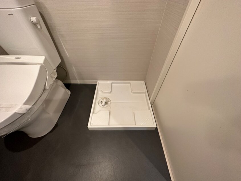 洗濯機置場 ルネッサ八尾南